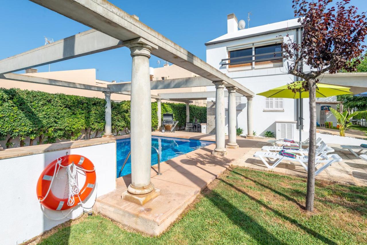 Estrel Villa Can Picafort  Exterior foto